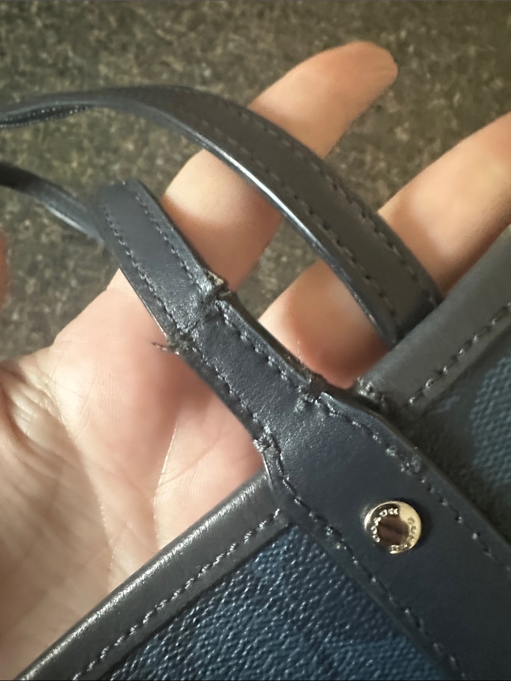 Coach Reversible Chalk/Navy Signature Canvas Tote Bag READ DETAILS - Picture 7 of 16